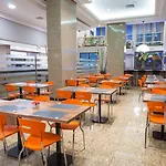 Hotel Continental Business - 200 Metros Do Complexo Hospitalar Santa Casa